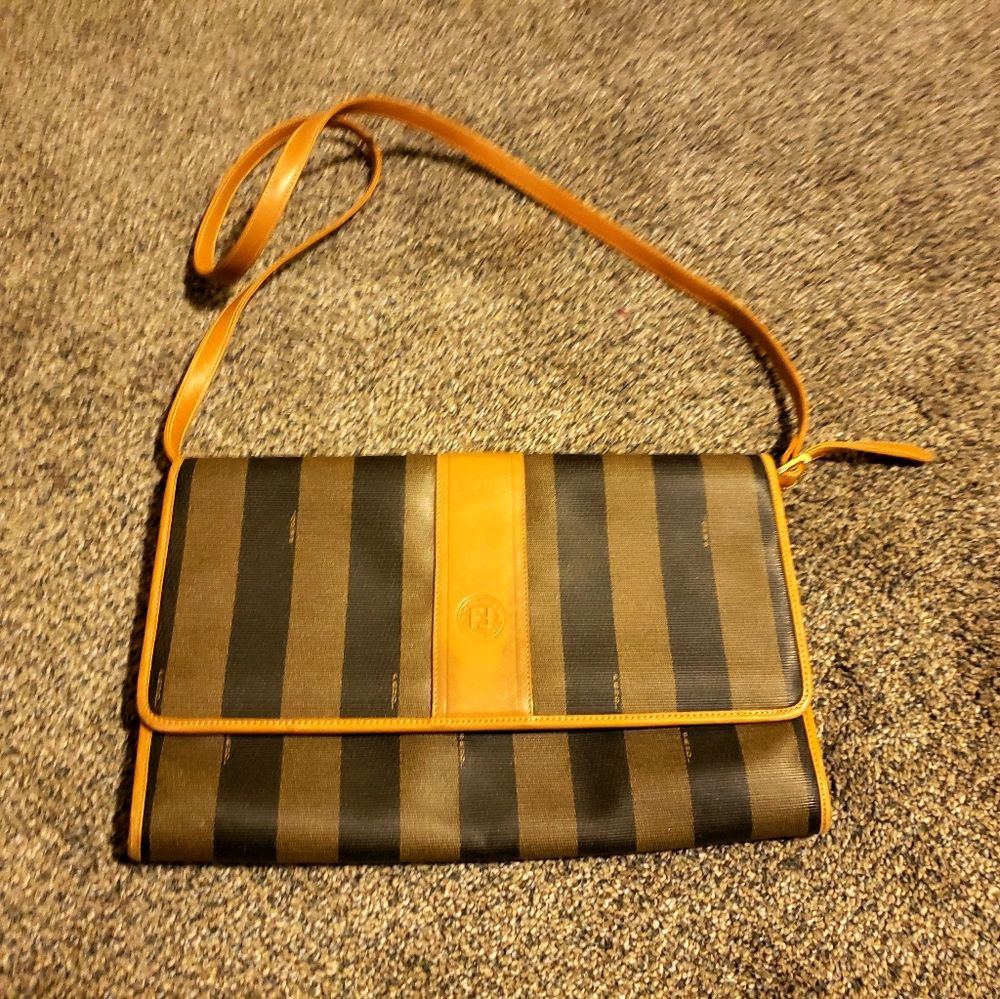 Fendi Vintage Shoulder bag
